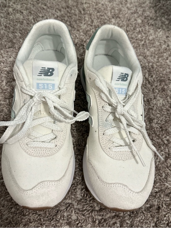 New Balance Shoes - New Balance 515 Cream and Light Blue Low-Top Sneakers size 8 woman